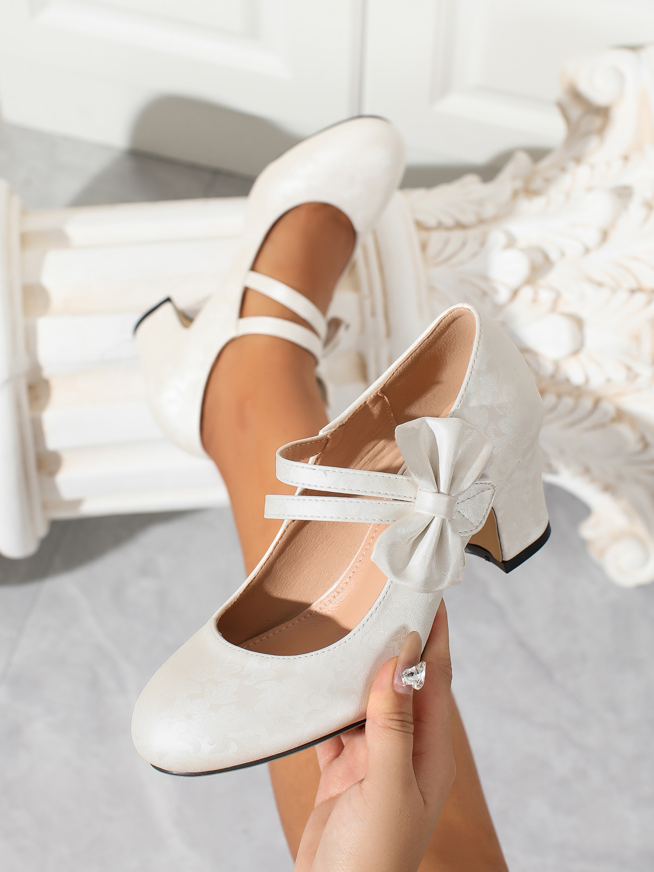 Large size women's shoes bow M - Women Formal Wear Shoes ulasan dan harga